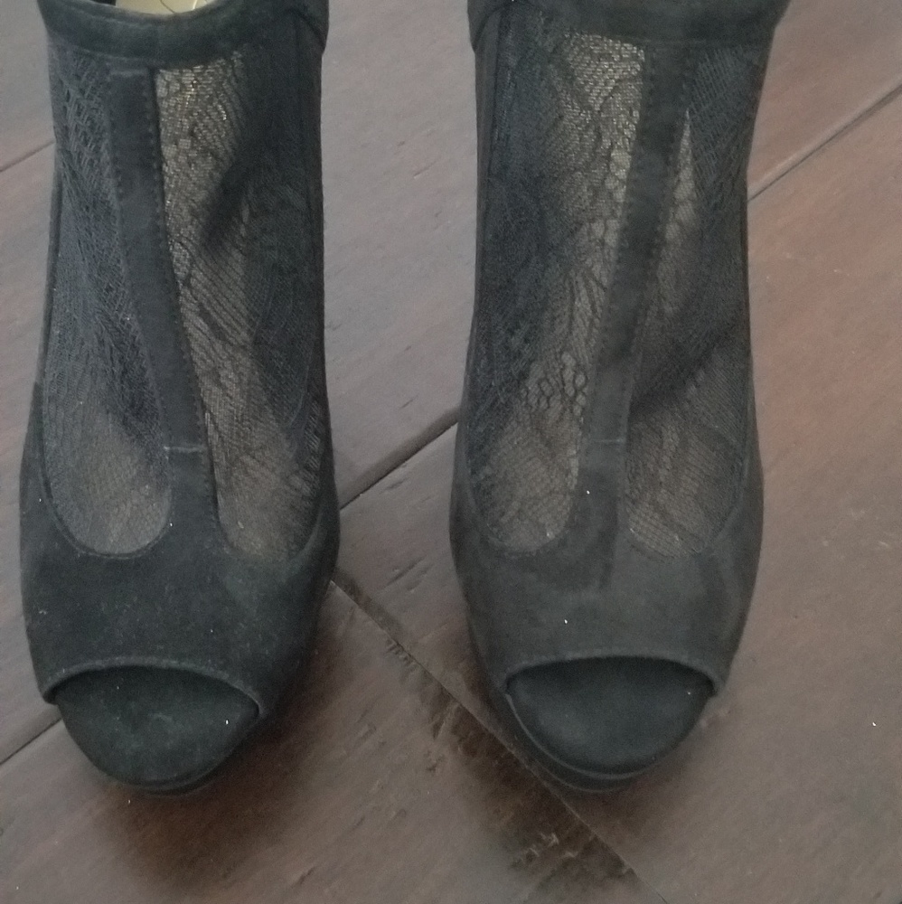 Womens Shoes